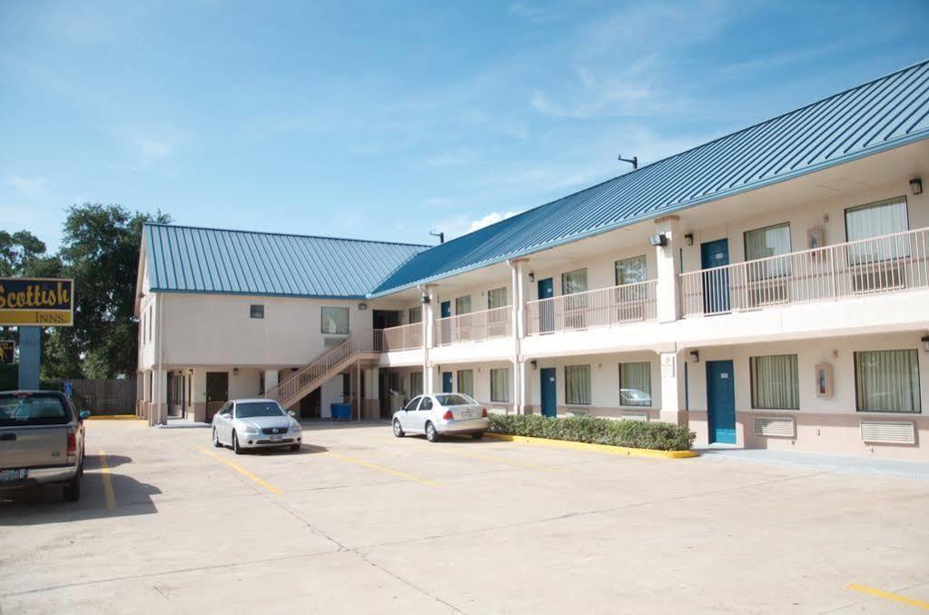 Scottish Inns Westcott Street Houston Bagian luar foto