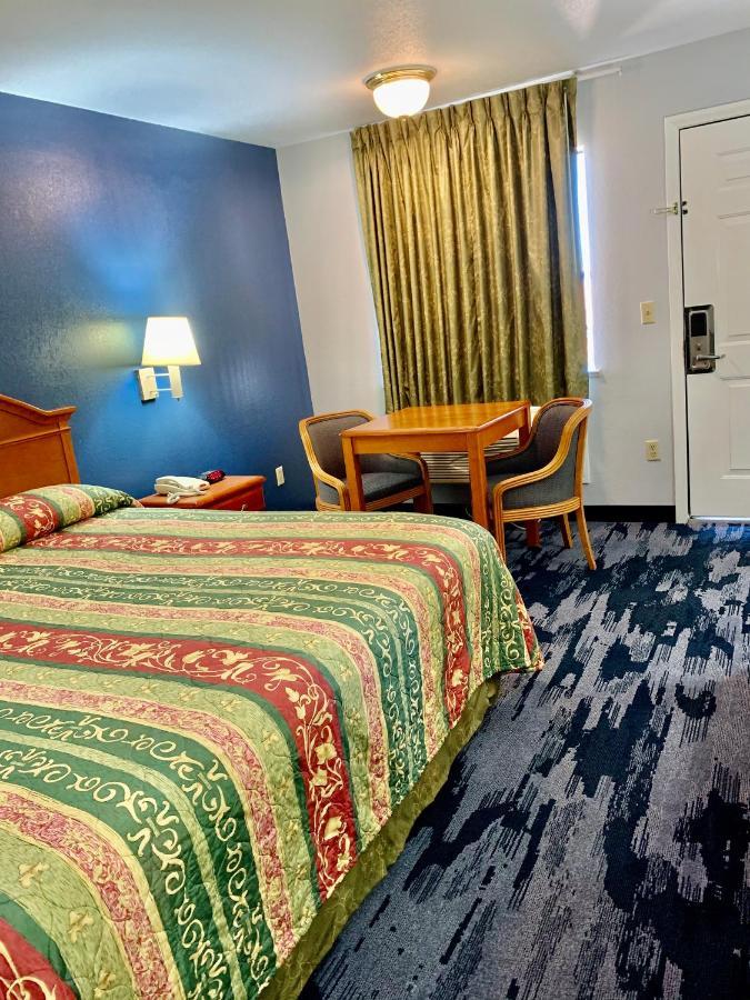 Scottish Inns Westcott Street Houston Bagian luar foto